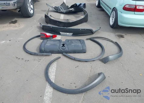 2016 Tesla Model X 60D/70D/75D/90D/P100D from USA, damaged, VIN 5YJXCBE2XGF005522